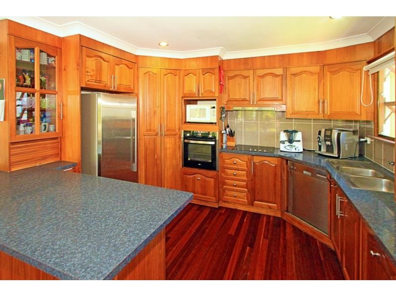 10 Bencke Street, West Rockhampton QLD 4700